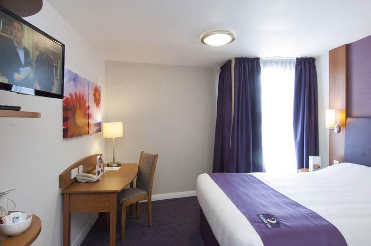 Premier Inn London Ilford Habitación foto