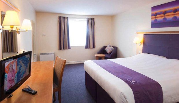 Premier Inn London Ilford Exterior foto